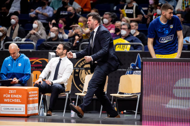 来发展的担 来发展的担