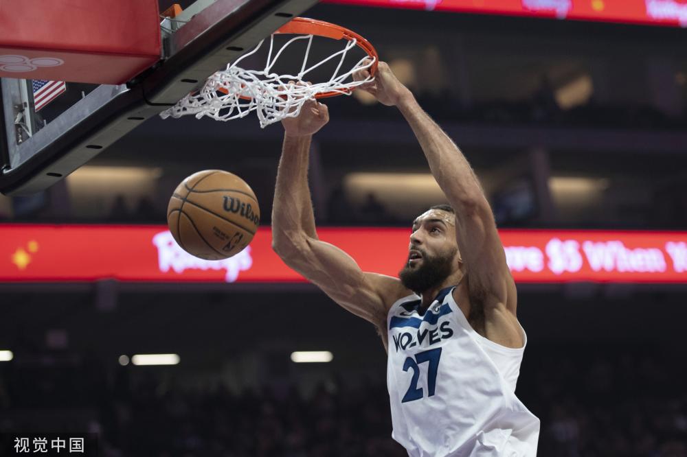 将球导给强 将球导给强